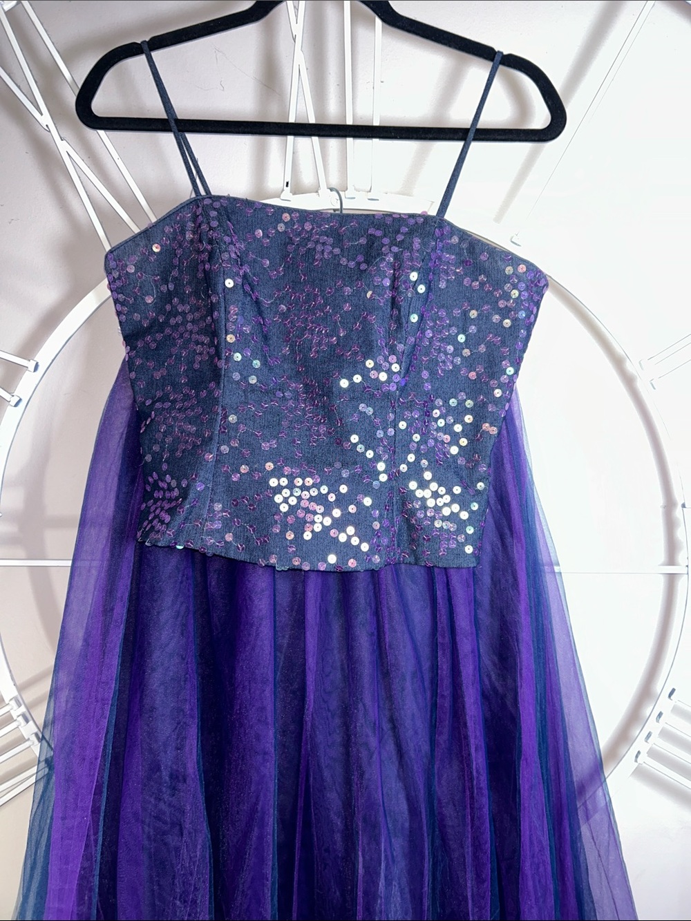 DJ Nights by Laura Ryner Two-Piece Sequin Purple & Navy Tulle Prom Gown size 3-4 - Picture 2 of 16
